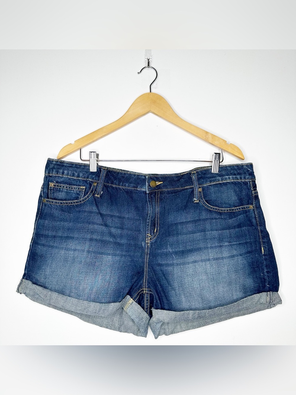 GAP Dark Wash Denim Rolled Cuff Shorts Size 18